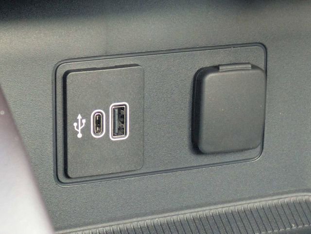 New 2026 Ford Explorer Platinum RWD image 24