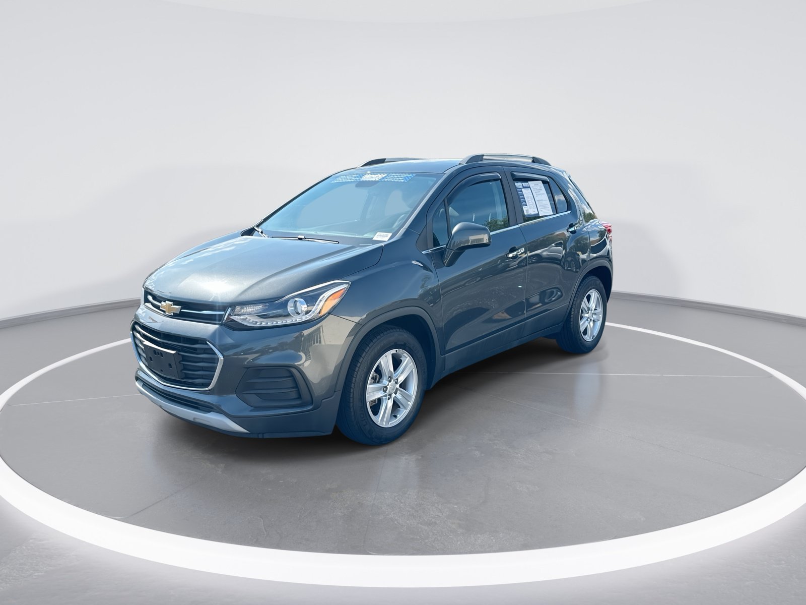 Used 2020 Chevrolet Trax LT w/ Driver Confidence Package FWD image 5