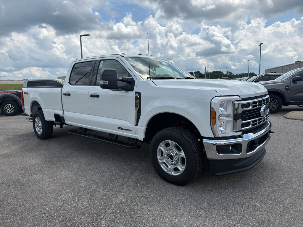 New 2026 Ford F250 XLT AWD/4WD image 3