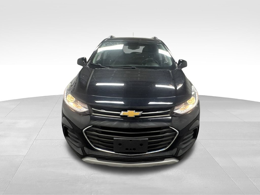 Used 2019 Chevrolet Trax LT w/ LT Convenience Package AWD/4WD image 3