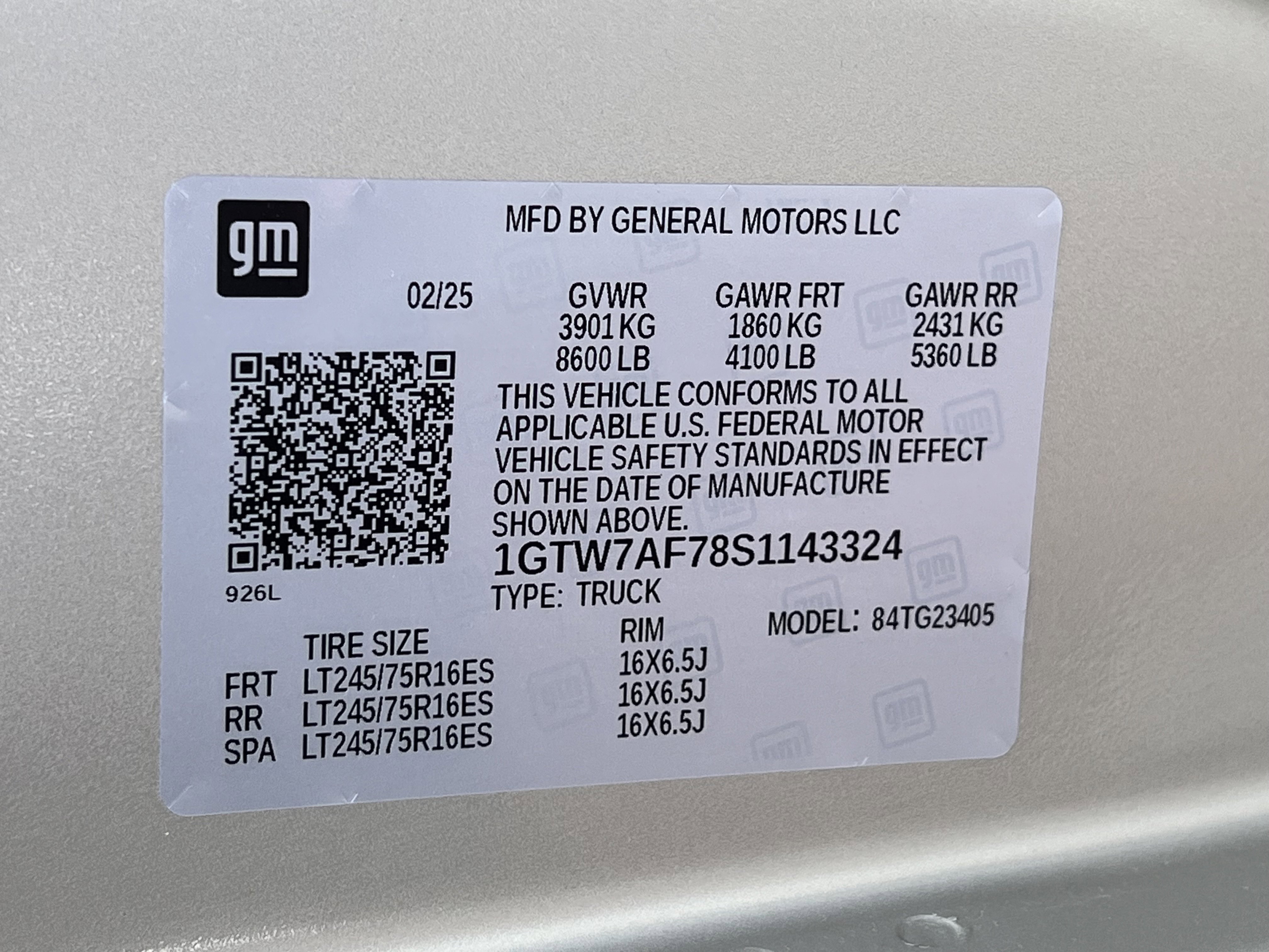 New 2025 GMC Savana 2500 w/ Driver Convenience Package RWD image 15
