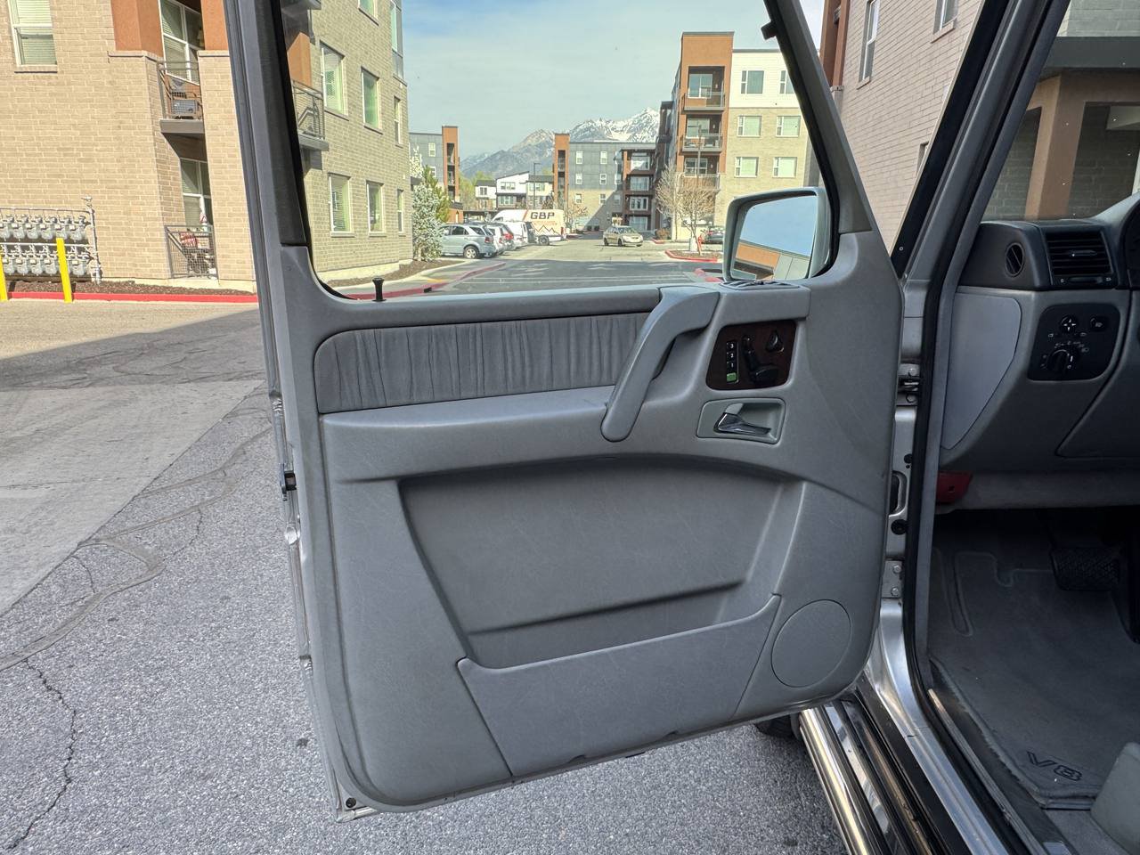 Used 2002 Mercedes-Benz G 500 image 18