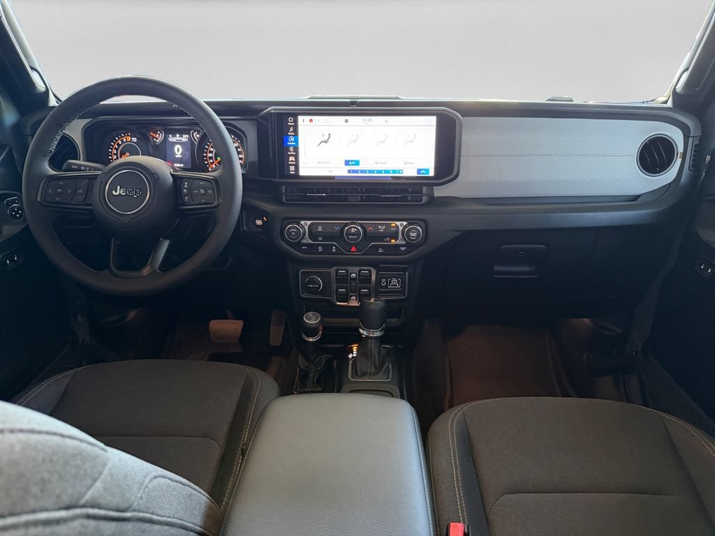 Used 2026 Jeep Gladiator Sport AWD/4WD image 15