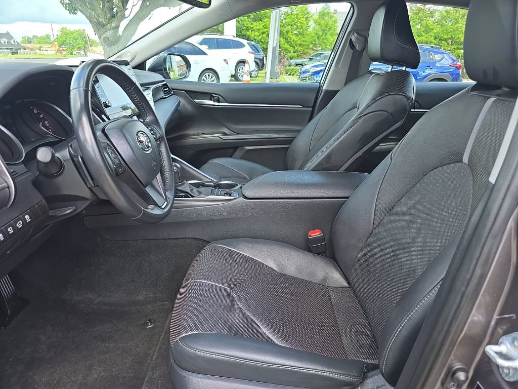 Used 2024 Toyota Camry XSE w/ Navigation Package FWD image 16