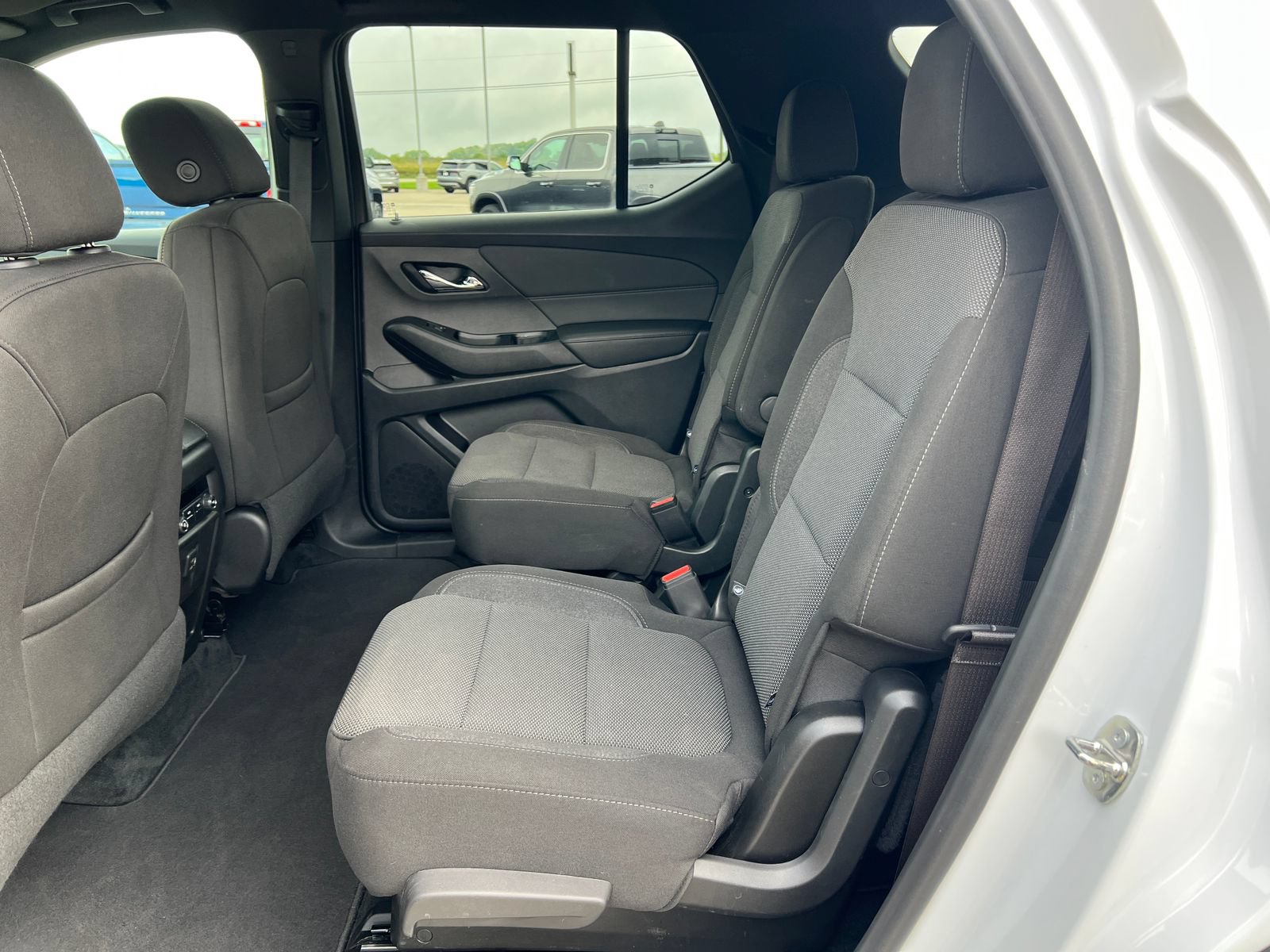 Certified 2023 Chevrolet Traverse LT w/ Midnight/Sport Edition AWD/4WD image 7
