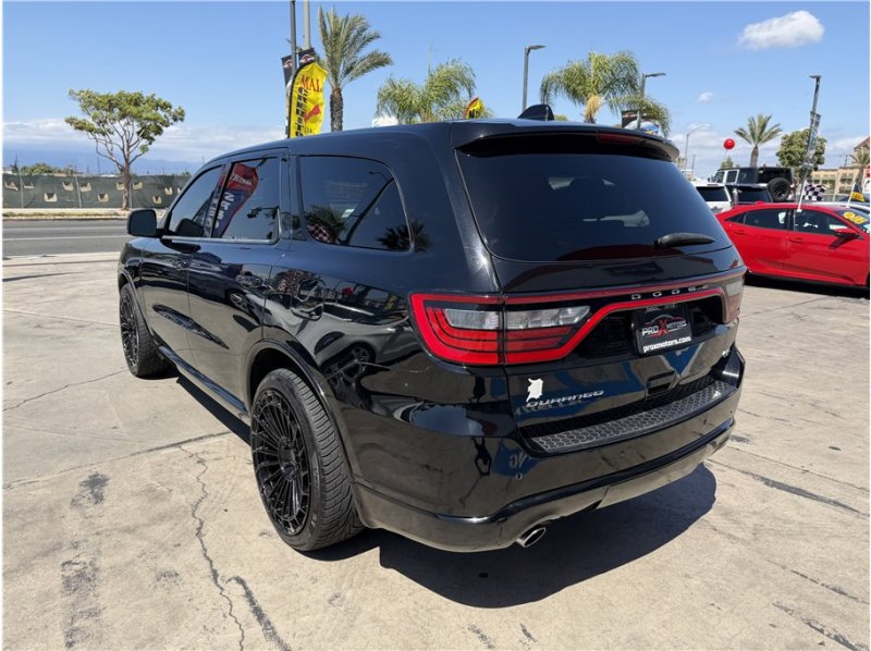 Used 2019 Dodge Durango R/T RWD image 4