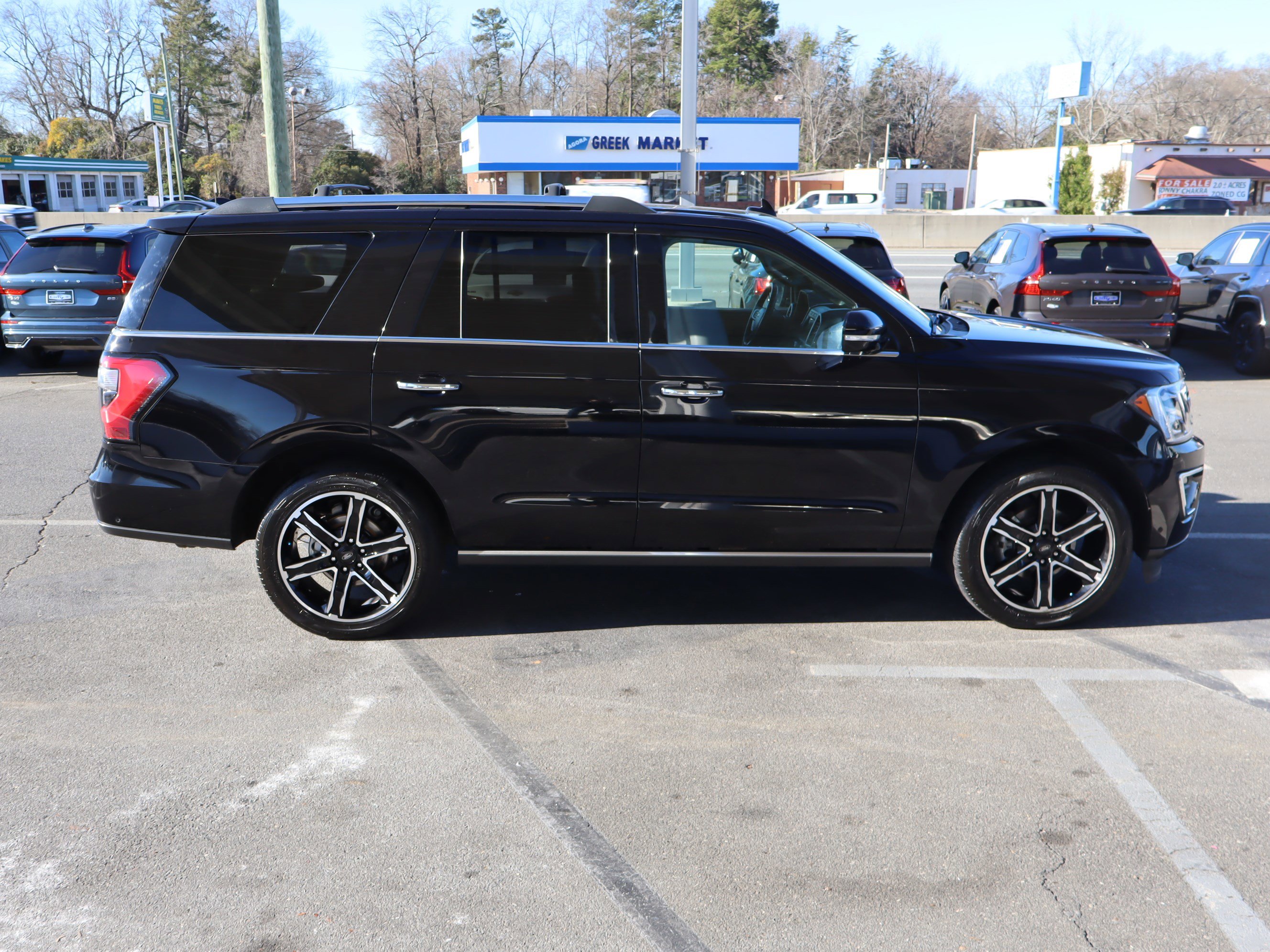 Used 2020 Ford Expedition Limited w/ Special Edition Package image 11
