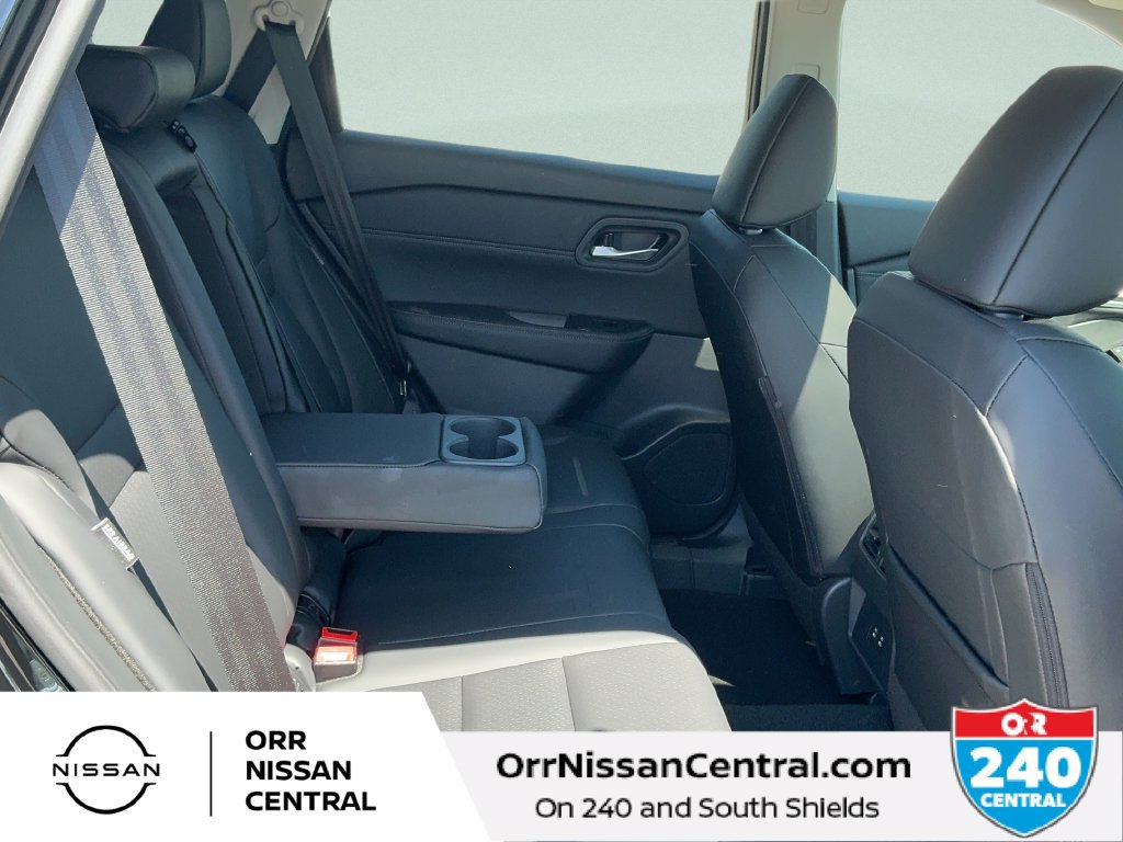 New 2026 Nissan Rogue Dark Armor AWD/4WD image 12