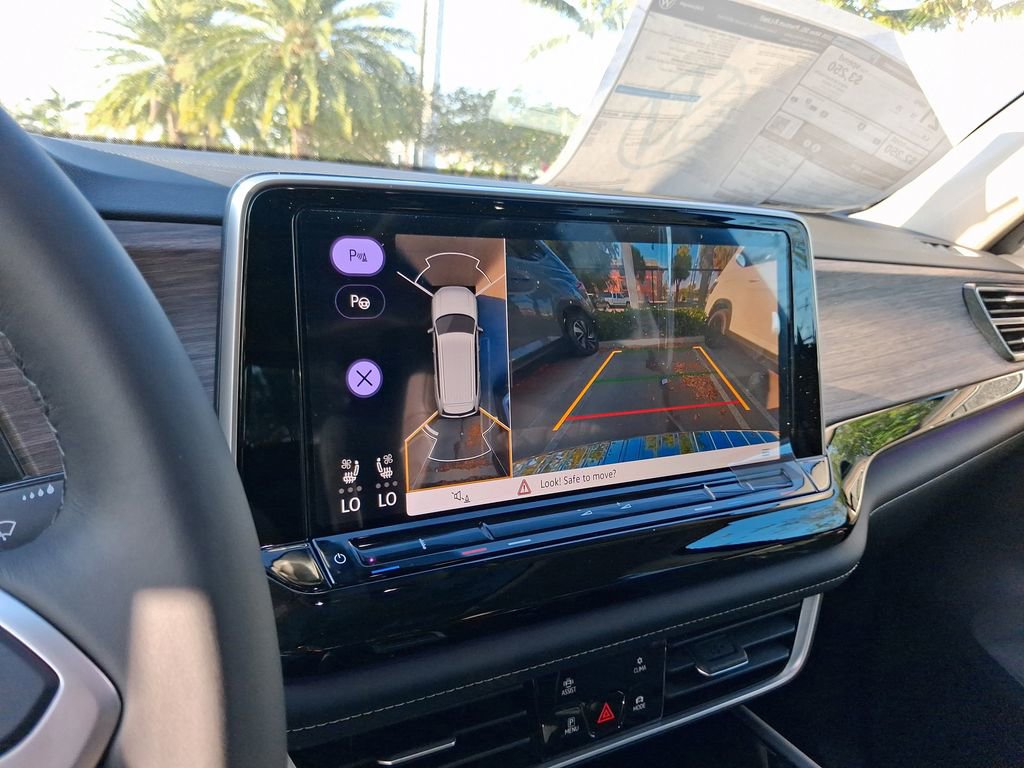 New 2026 Volkswagen Atlas SEL Premium R-Line image 11