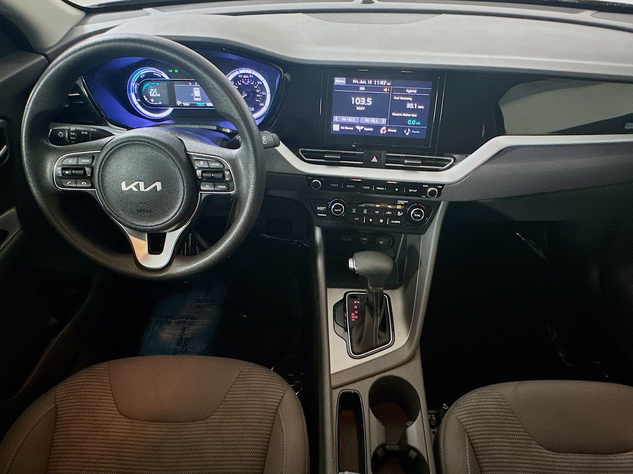 Used 2022 Kia Niro LX FWD image 26