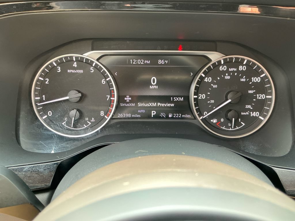 Used 2025 Nissan Pathfinder SV AWD/4WD image 29