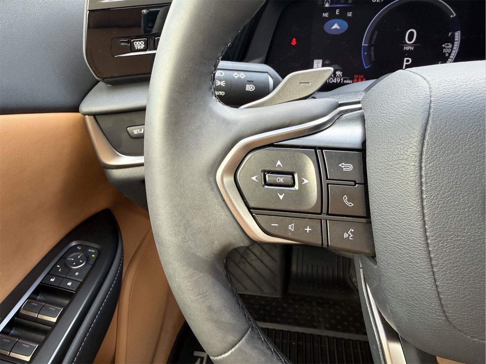 Certified 2024 Lexus RZ 300e Premium w/ Accessory Package (Z1) FWD image 16