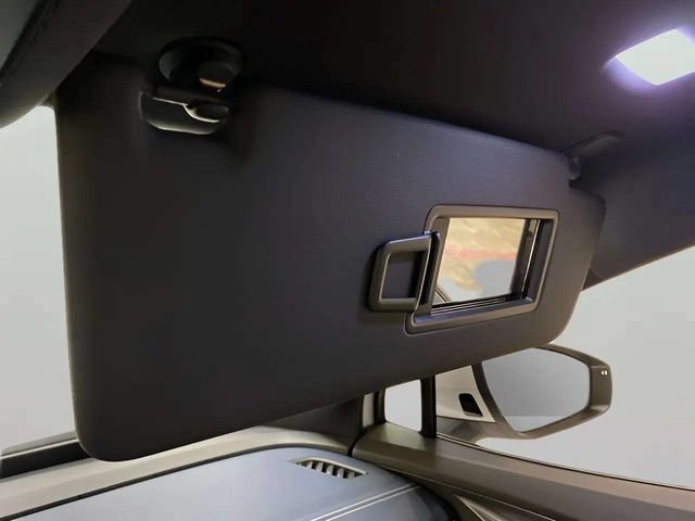 Used 2025 Volkswagen ID.4 Pro S RWD image 80