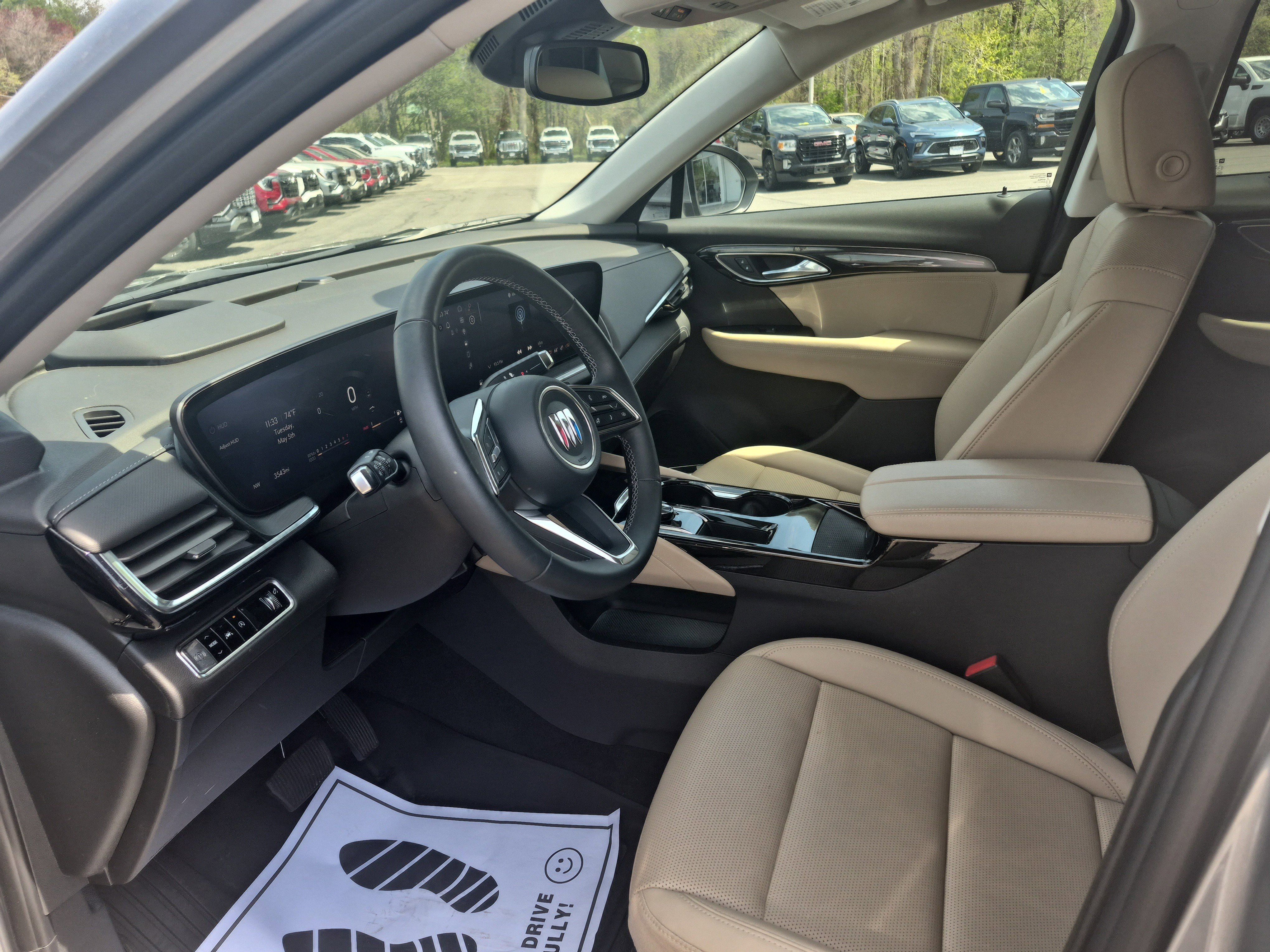 Certified 2024 Buick Envision Preferred AWD/4WD image 9