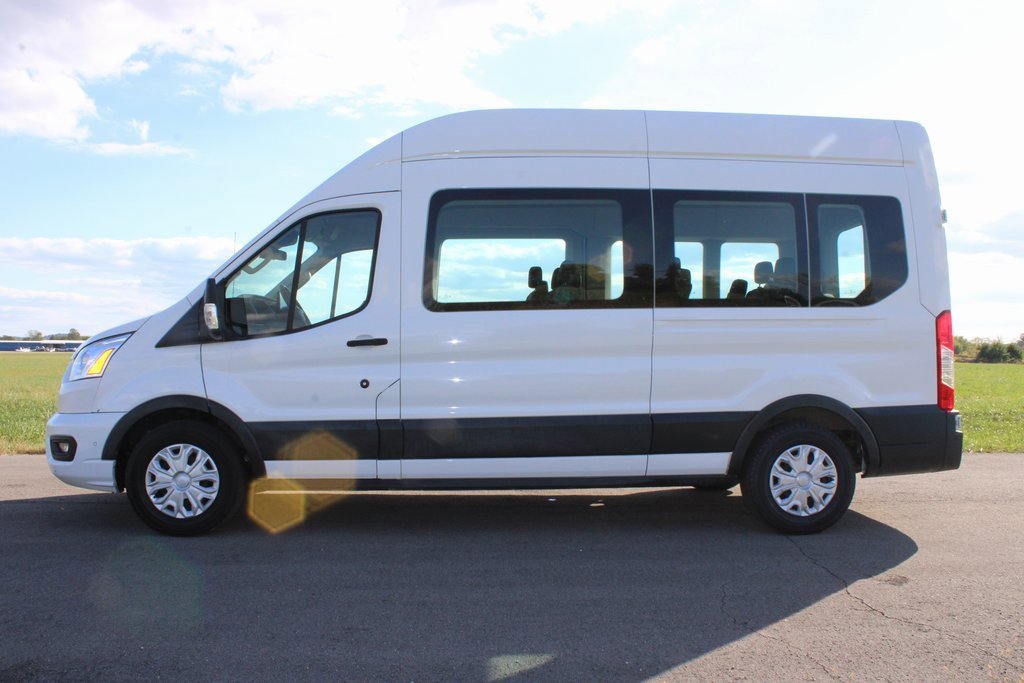 Used 2022 Ford Transit 350 XLT image 4