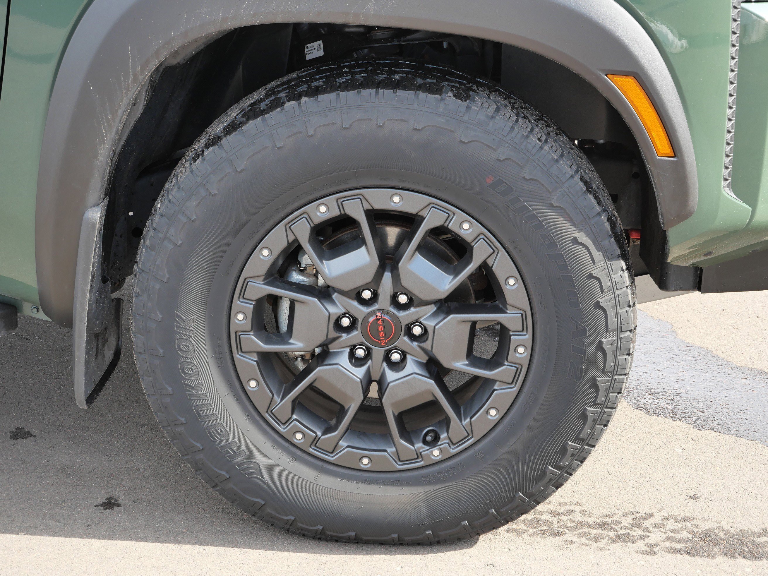 Used 2023 Nissan Frontier PRO-4X w/ Pro-4X Premium Package image 15