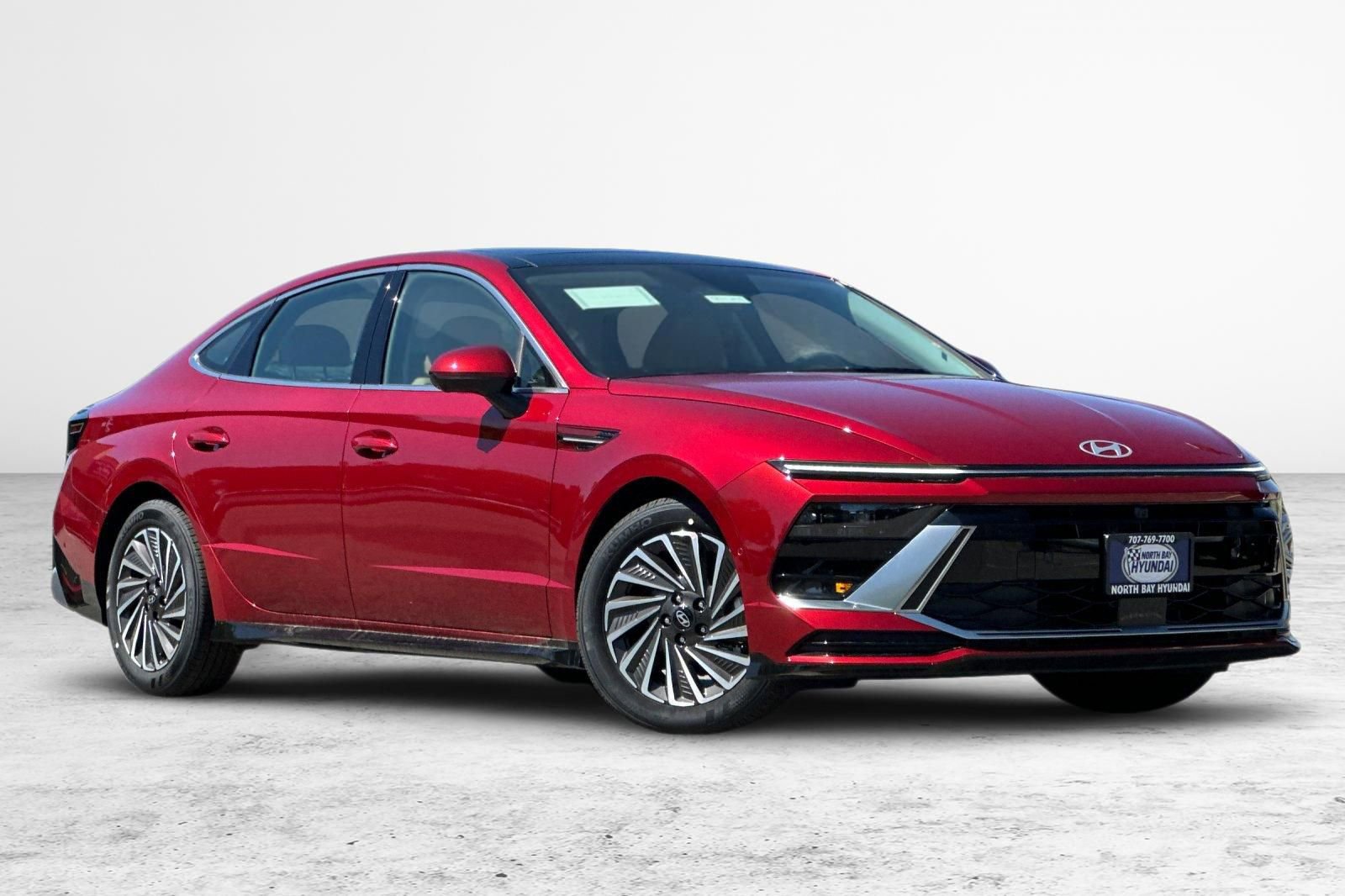 New 2026 Hyundai Sonata Limited FWD image 2