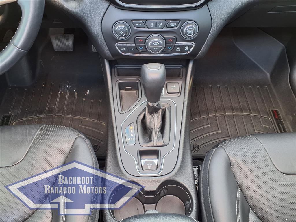 Used 2021 Jeep Cherokee Latitude Lux 80th Anniv w/ Quick Order Package 26U 80TH image 20