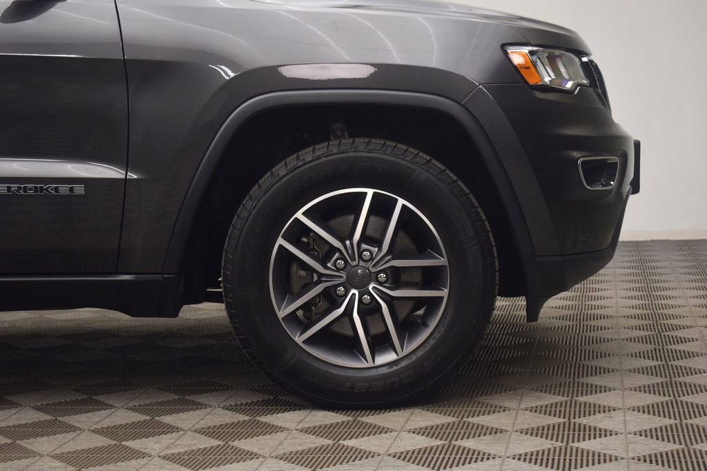 Used 2021 Jeep Grand Cherokee Limited AWD/4WD image 34