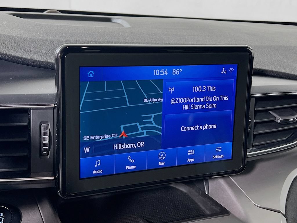 Used 2020 Ford Explorer XLT w/ Equipment Group 202A AWD/4WD image 14
