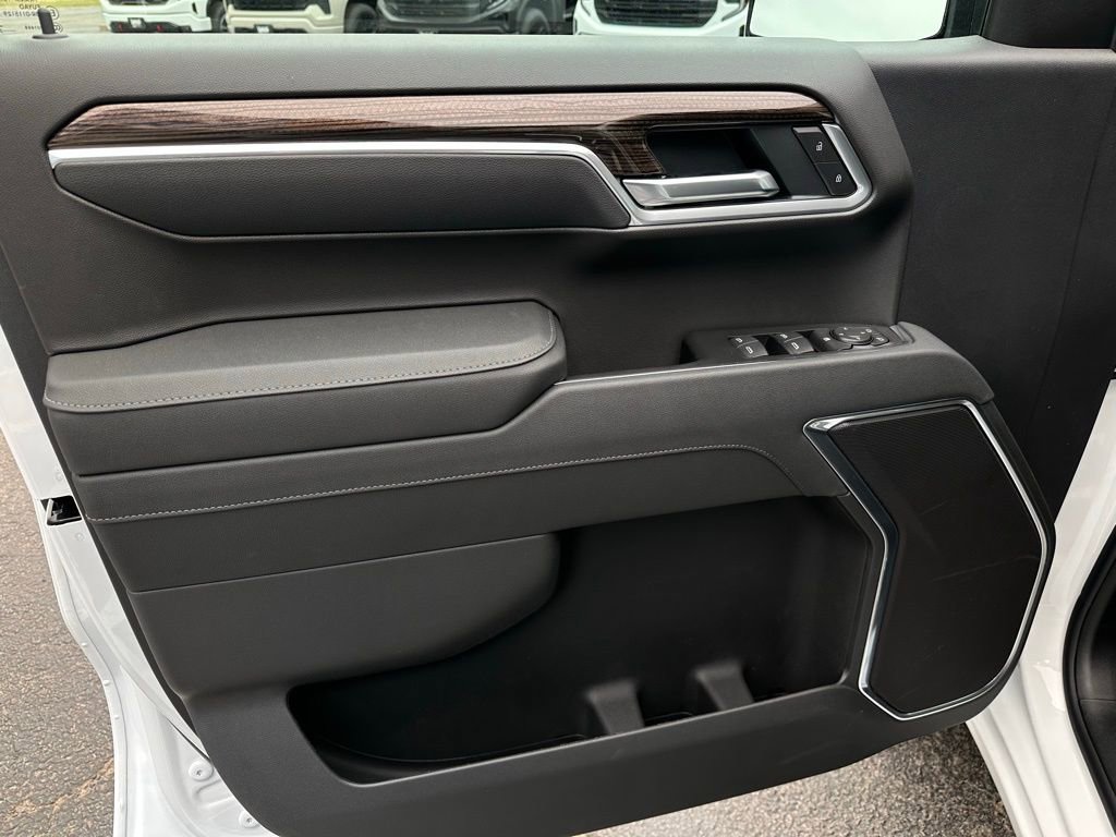 New 2026 Chevrolet Silverado 1500 LT image 10