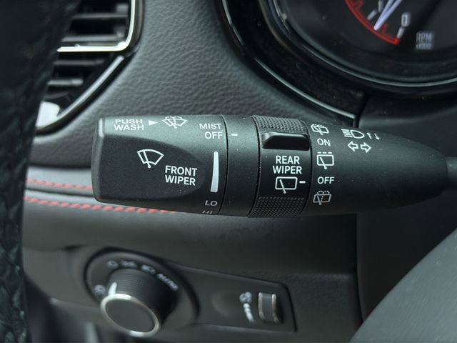 Used 2025 Dodge Durango GT AWD/4WD image 29