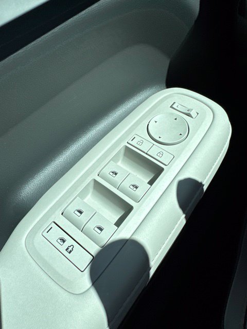 Used 2026 Hyundai Santa Fe SEL FWD image 21