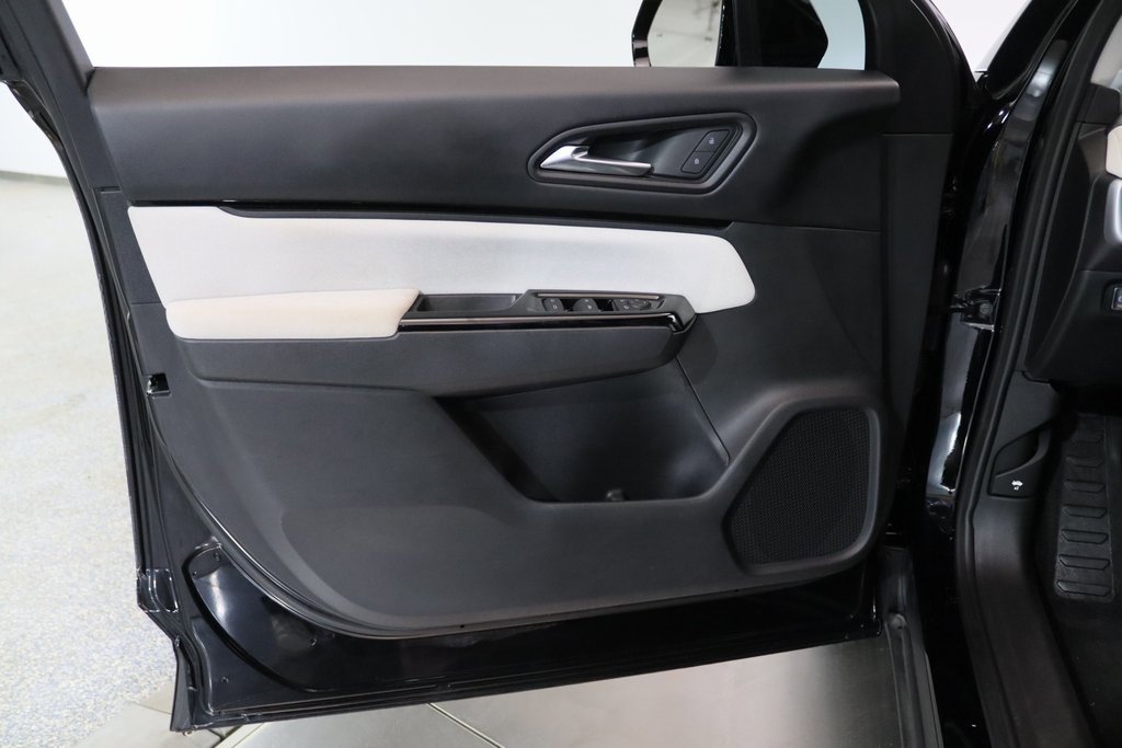 Used 2024 Honda Prologue EX image 11