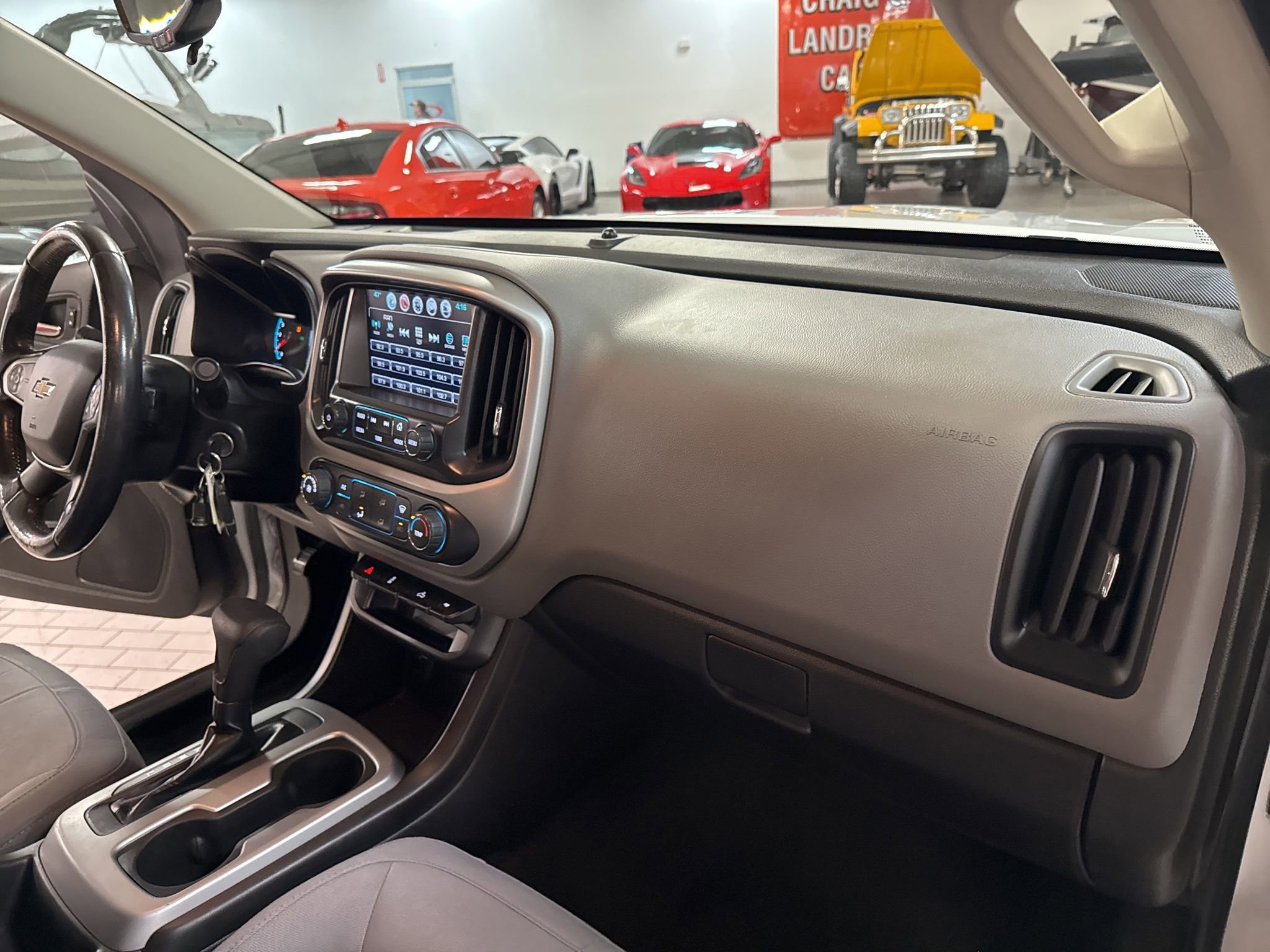 Used 2018 Chevrolet Colorado LT image 24