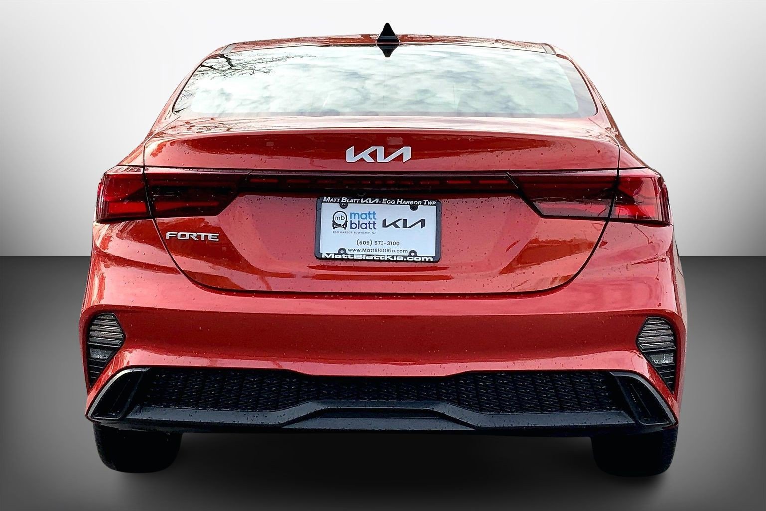 Used 2022 Kia Forte LXS FWD image 6