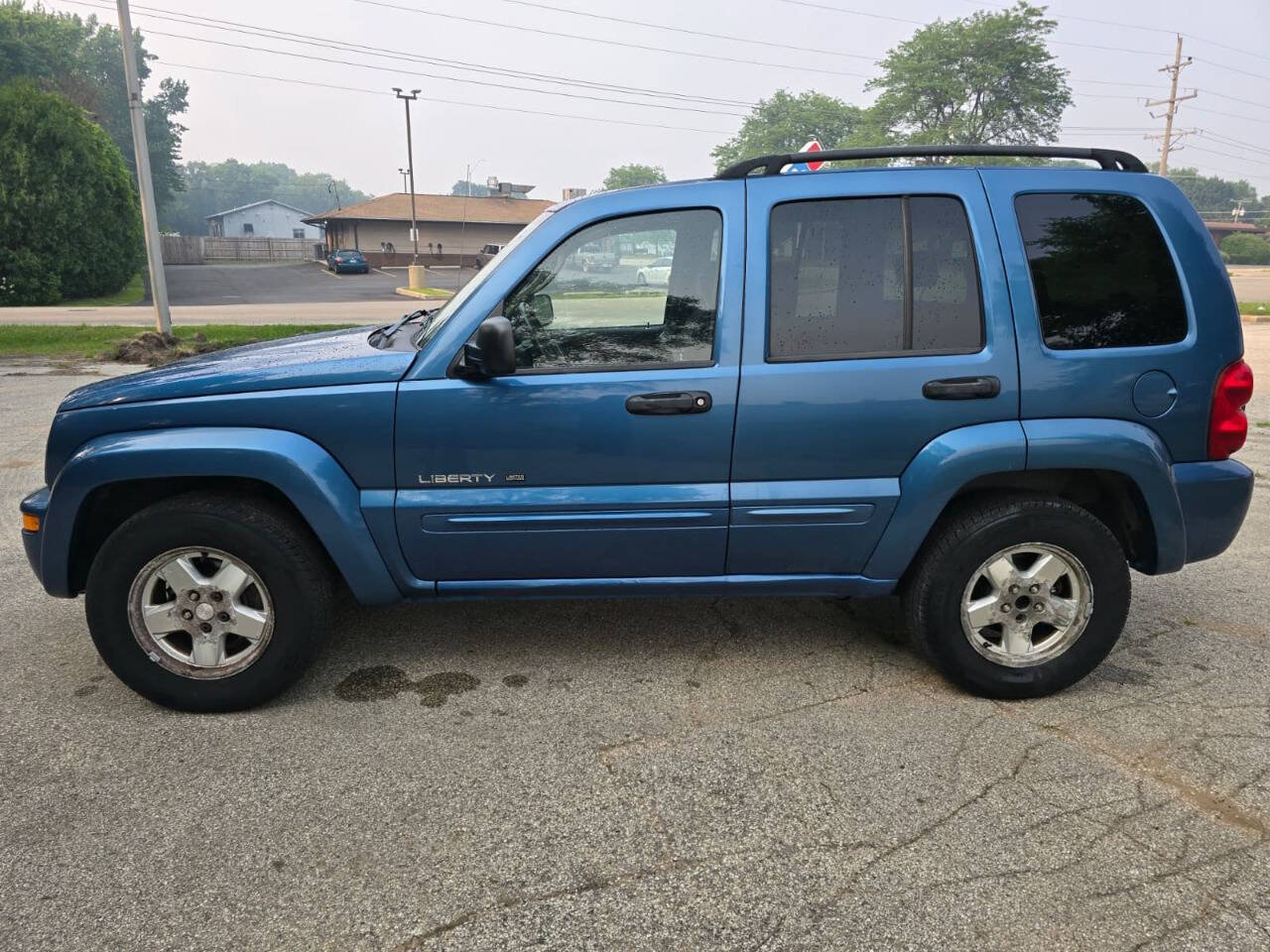 Used 2003 Jeep Liberty Limited AWD/4WD image 5