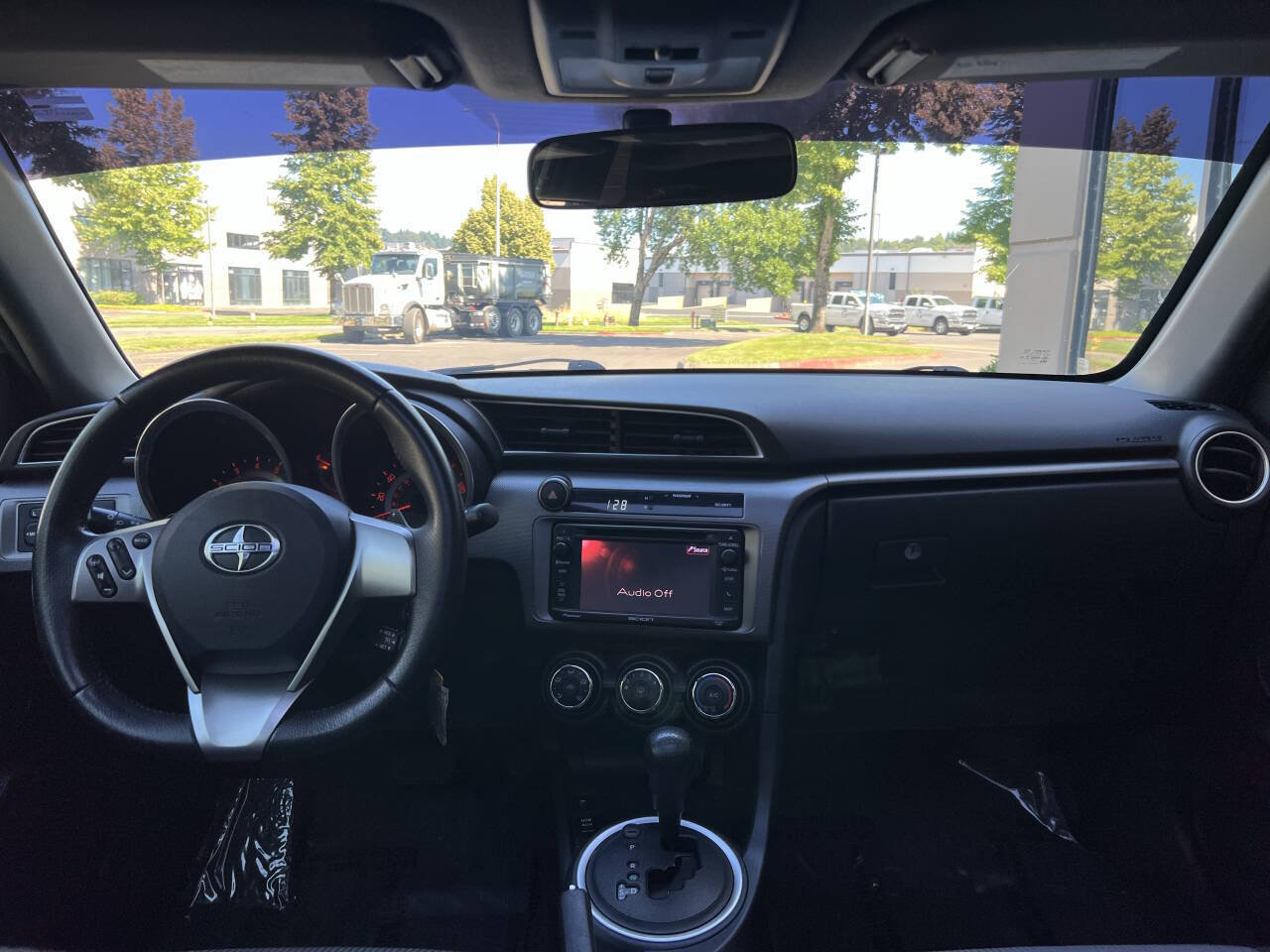 Used 2015 Scion tC FWD image 15