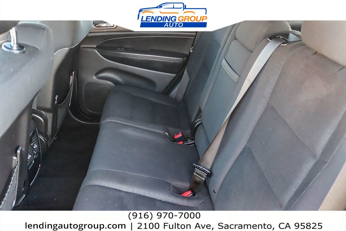 Used 2015 Jeep Grand Cherokee Laredo w/ Quick Order Package 23E image 16