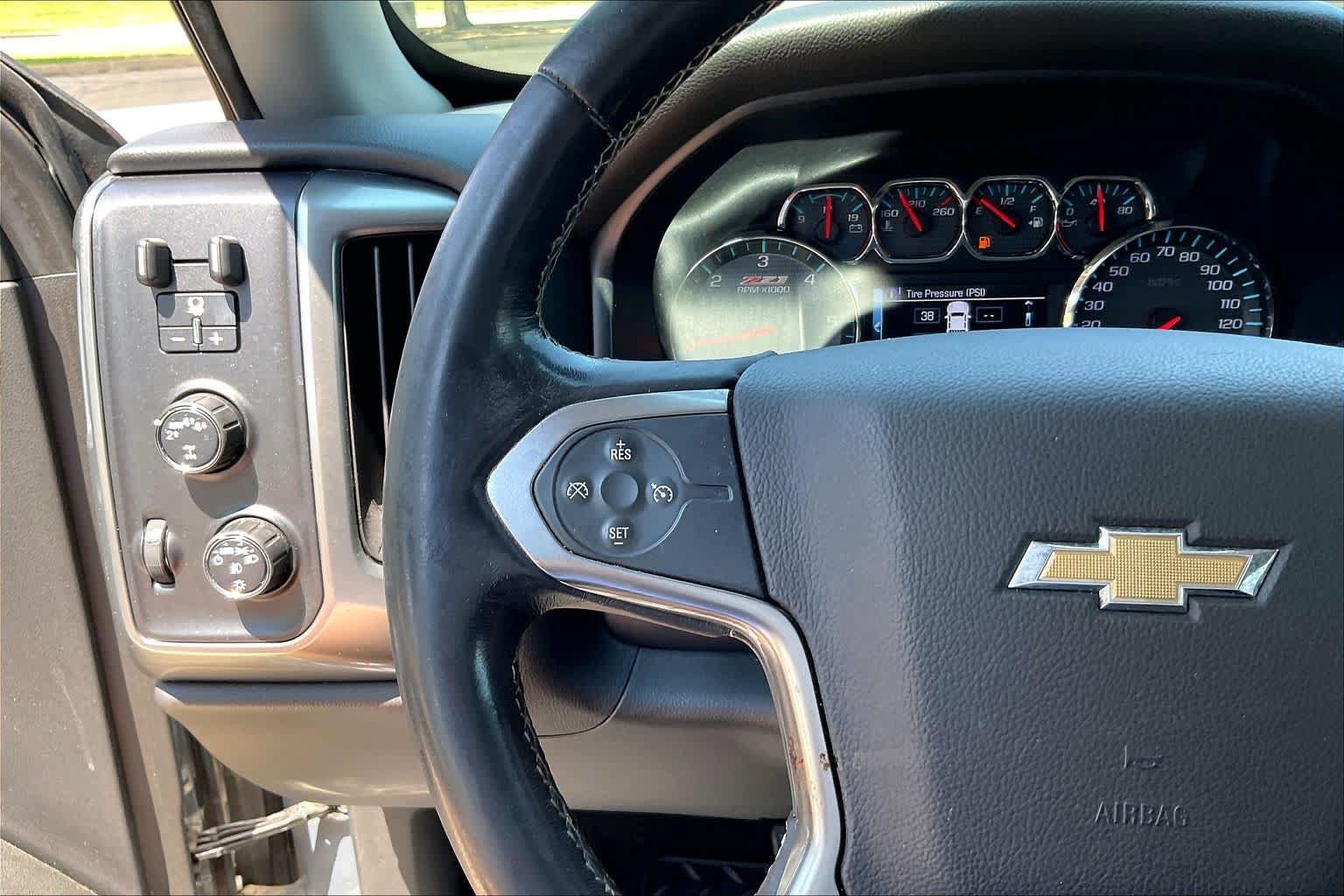 Used 2017 Chevrolet Silverado 1500 LT w/ All Star Edition AWD/4WD image 23