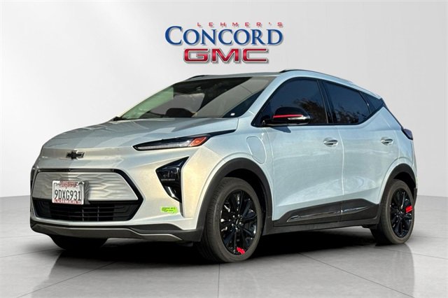 Used 2023 Chevrolet Bolt EUV Premier w/ Redline Edition image 8