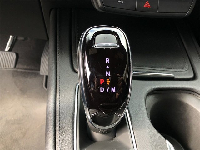 Used 2020 Cadillac XT4 Premium Luxury image 27