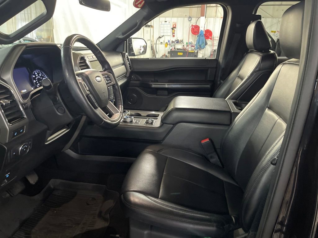 Used 2021 Ford Expedition Max XLT image 10