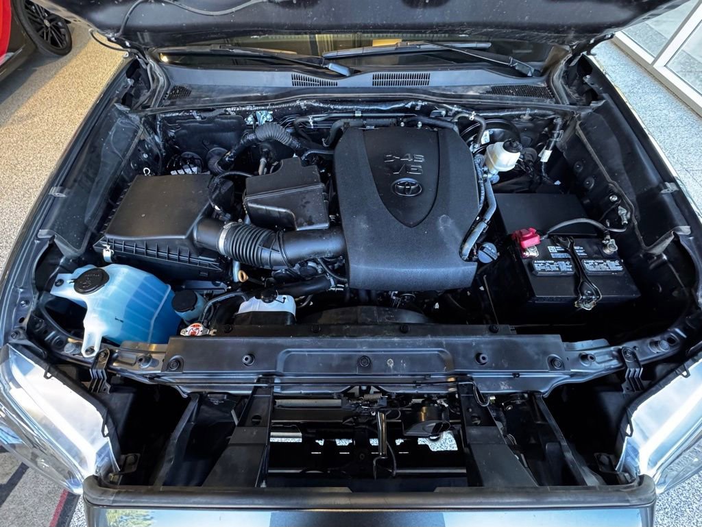 Certified 2022 Toyota Tacoma TRD Sport w/ Technology Package image 19