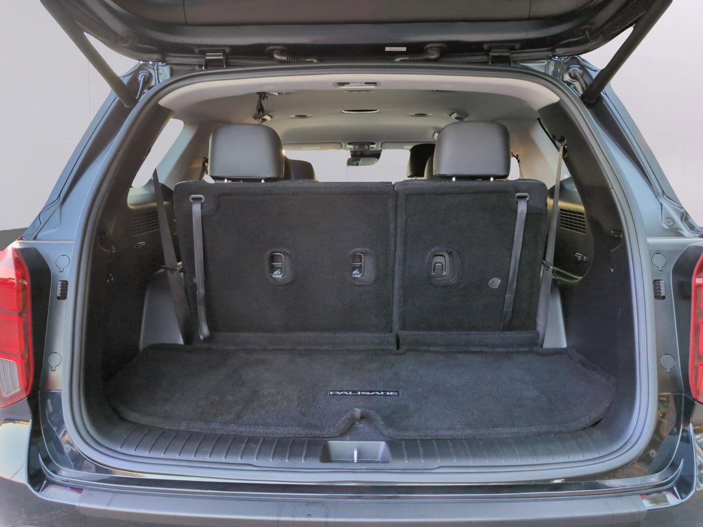 Used 2023 Hyundai Palisade SEL image 30