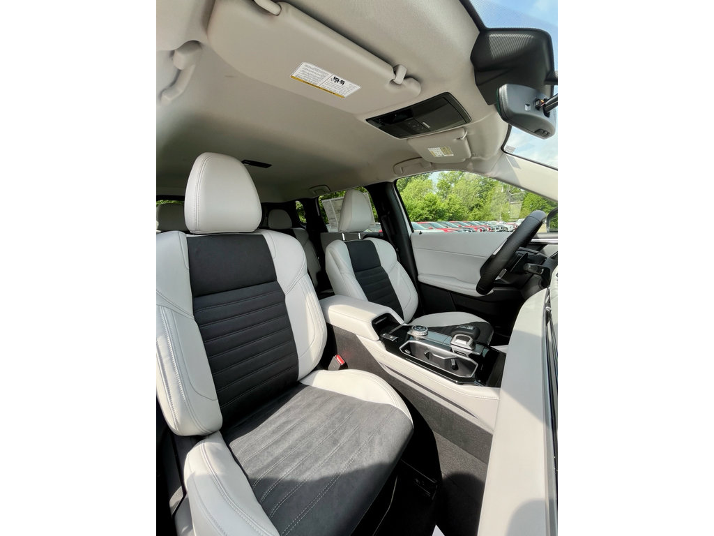 New 2026 Mitsubishi Outlander SE AWD/4WD image 10
