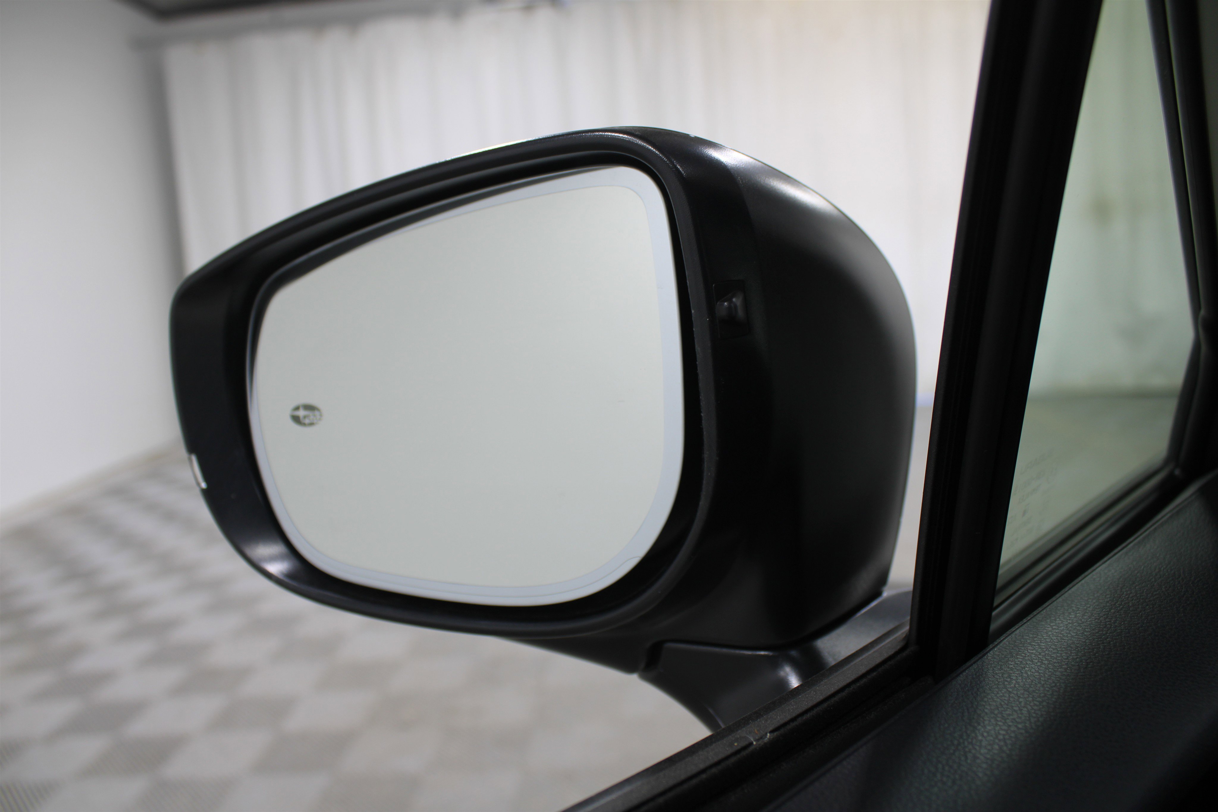 New 2026 Subaru Crosstrek 2.5i Limited w/ Crosstrek Mirror Package image 13