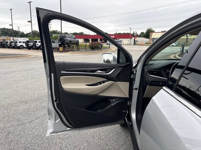Used 2019 Buick Enclave Premium FWD image 10