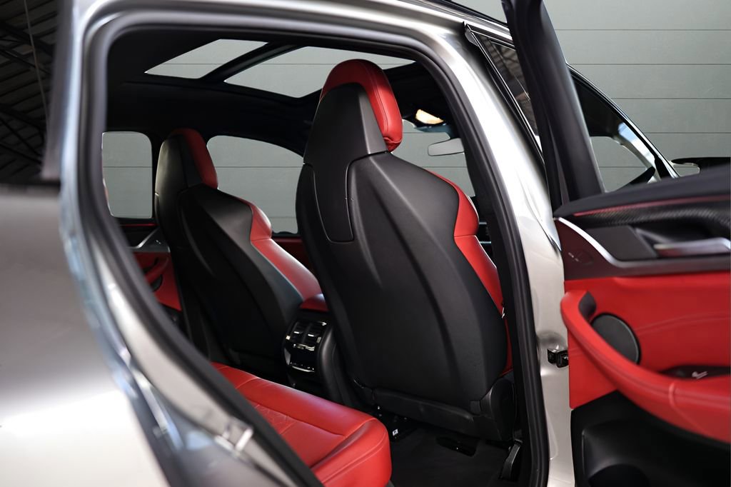 Used 2020 BMW X4 M w/ Executive Package image 63