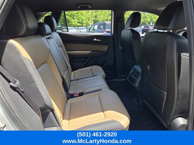 Used 2022 Volkswagen Atlas Cross Sport SE AWD/4WD image 16