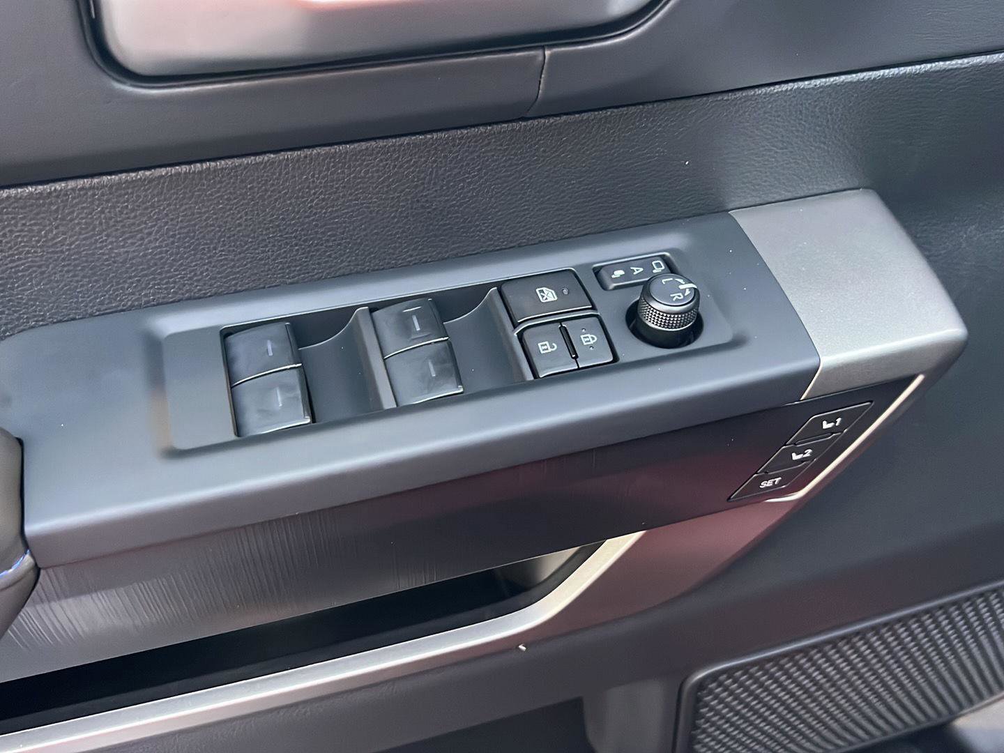 New 2026 Toyota Sequoia Platinum image 36