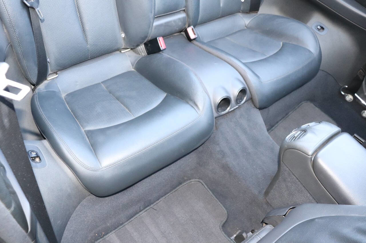 Used 2005 Mercedes-Benz CLK 320 Cabriolet image 54