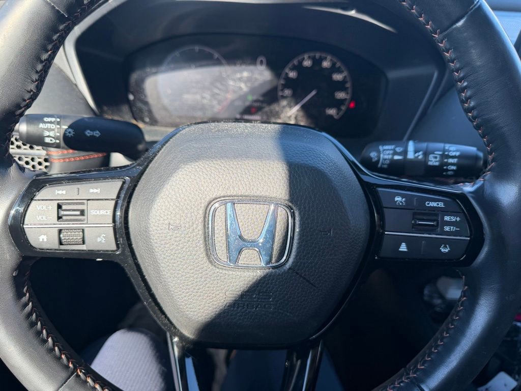 Used 2025 Honda HR-V Sport image 14