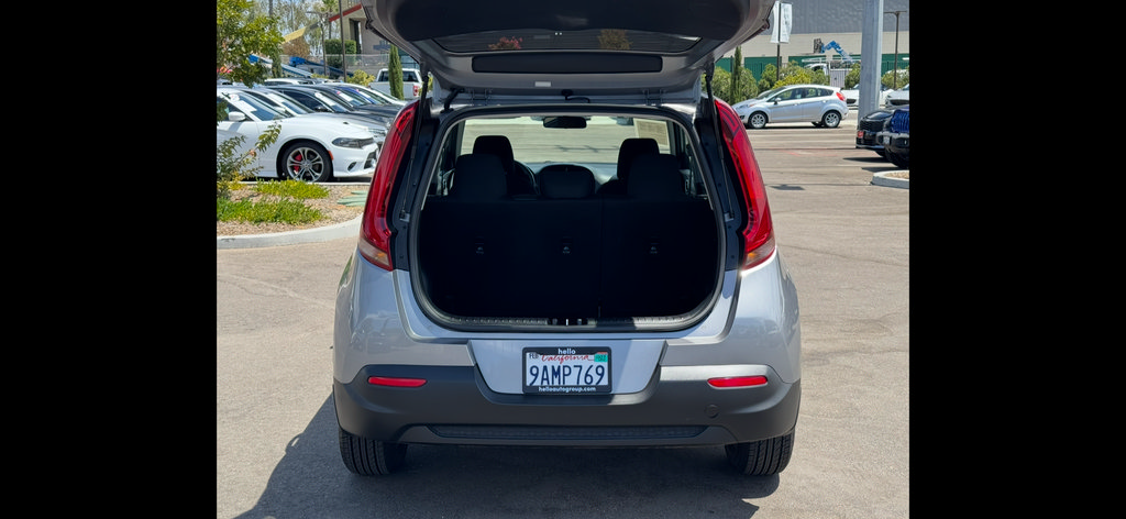 Used 2022 Kia Soul LX FWD image 22