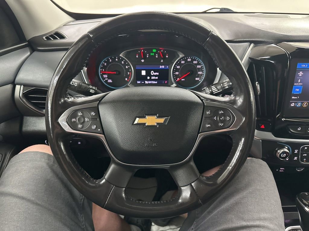 Used 2020 Chevrolet Traverse LT w/ LT Premium Package AWD/4WD image 33