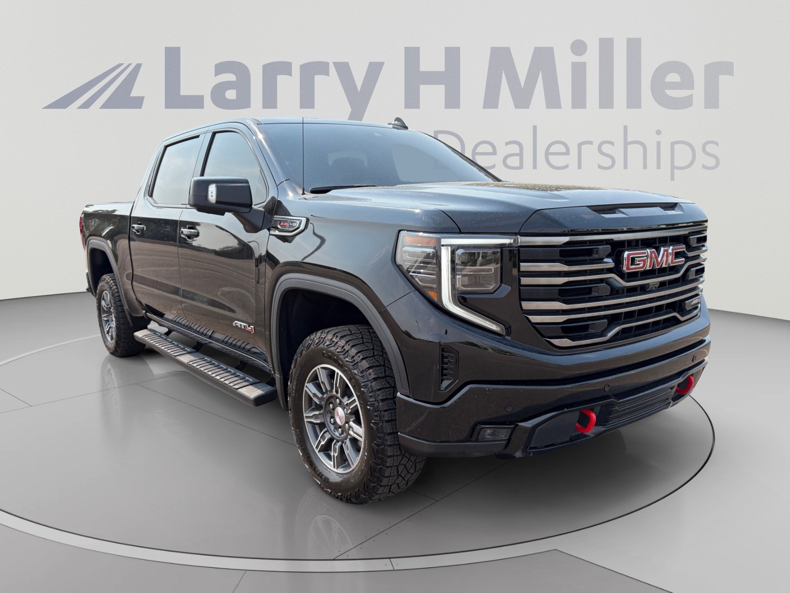 Used 2025 GMC Sierra 1500 AT4 AWD/4WD image 8